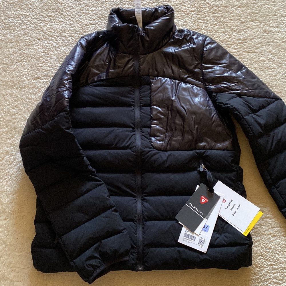 Lululem Womens Jacket Size 4 - Picture 1 of 2